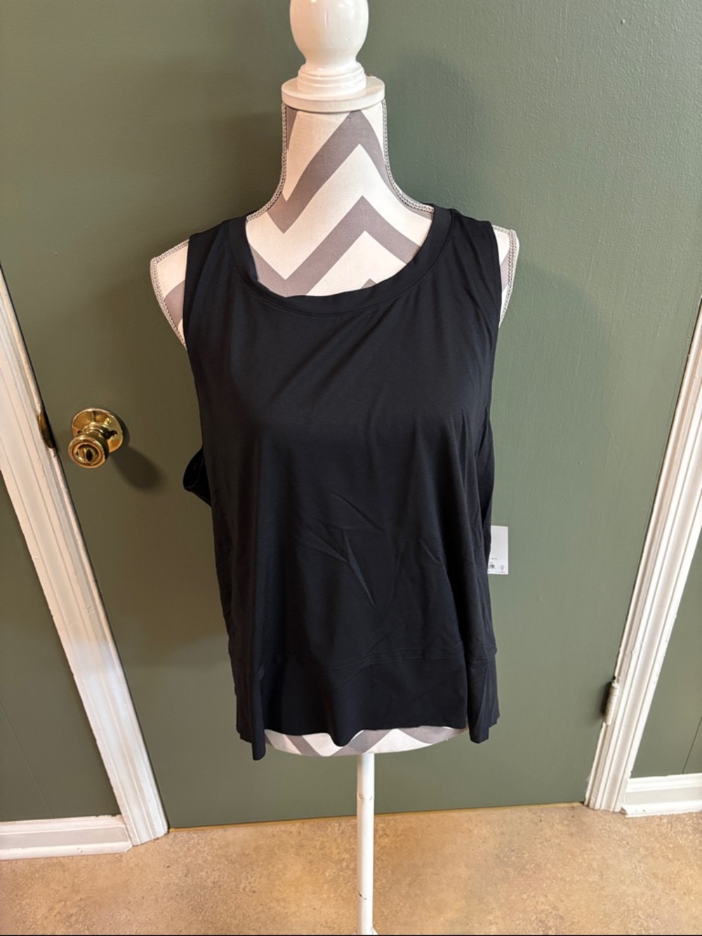 SO Black Sleeveless Tank Top